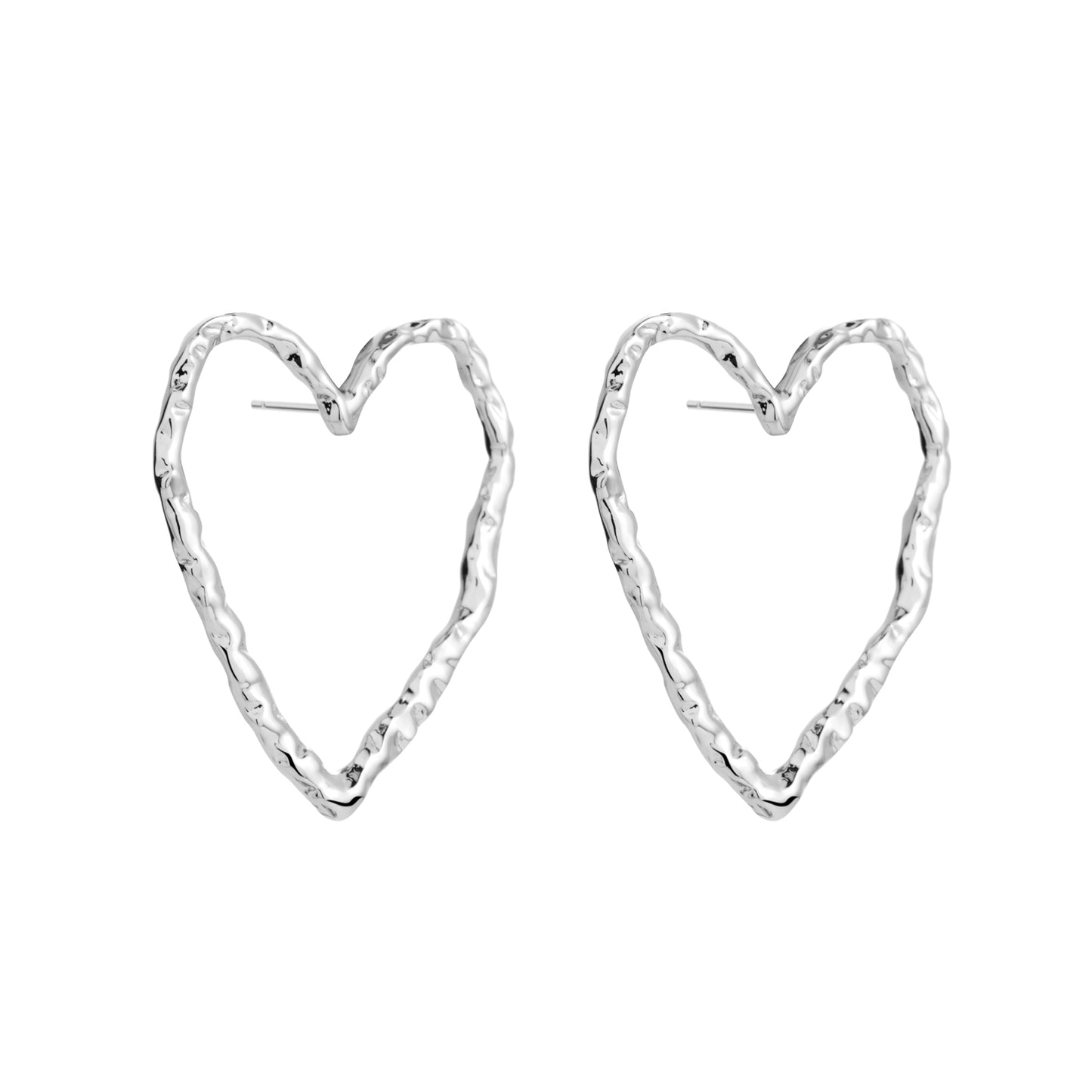 eros earring, silver stud earring, 925 silver earring, rhodium plated, heart shaped, hypoallergenic, close-up