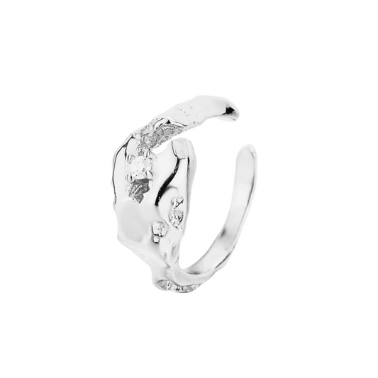 Melt single silver ear cuff