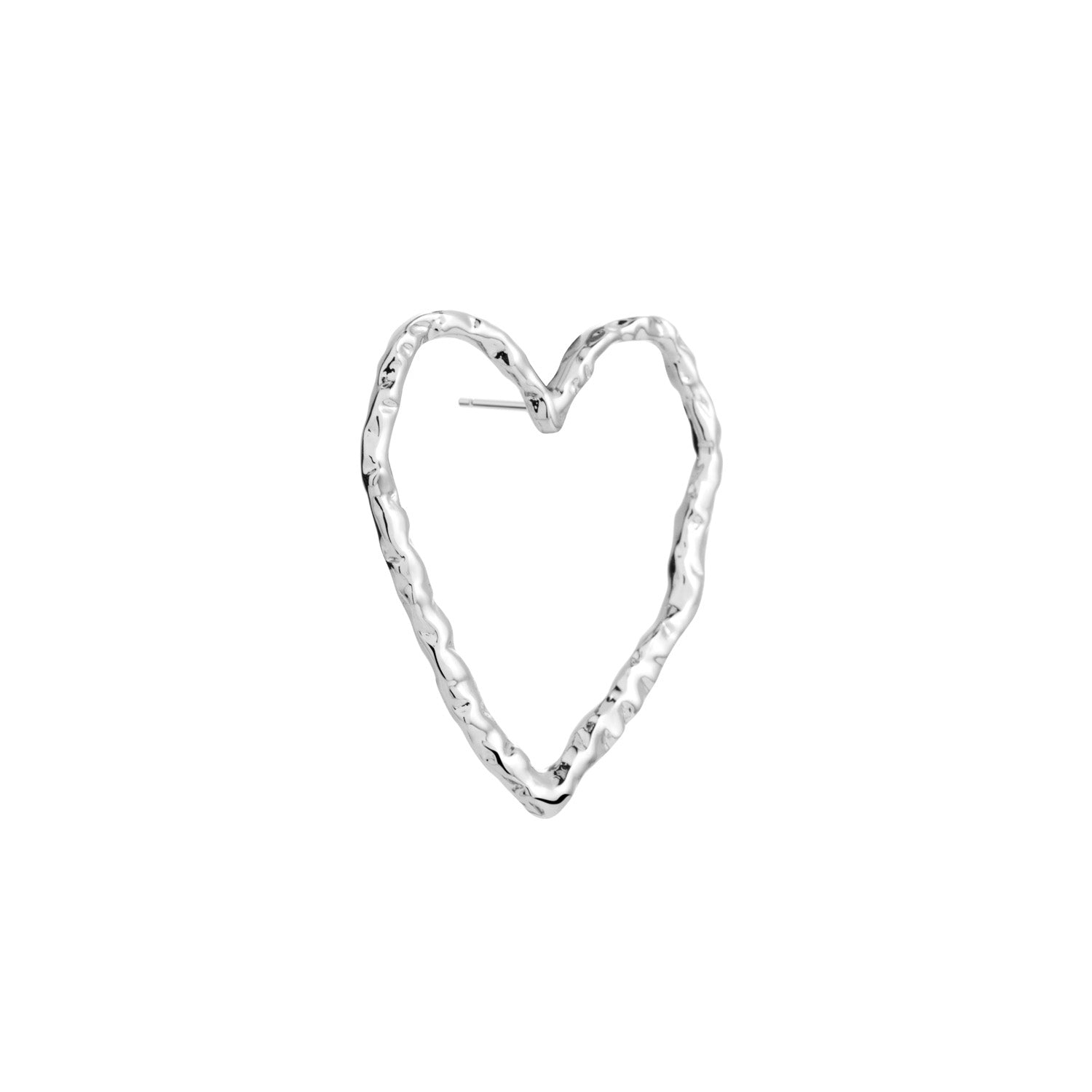 eros single earring, silver stud earring, 925 silver earring, rhodium plated, heart shaped, hypoallergenic, detail